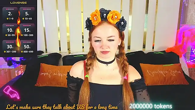 Marina Mur  online show from October 31, 3:52 pm