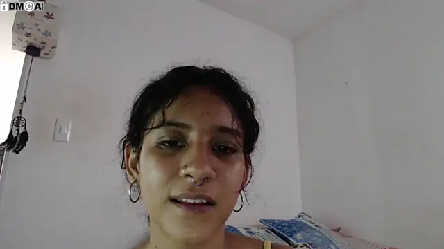 AlinaWoolf  online show from February 8, 9:12 pm