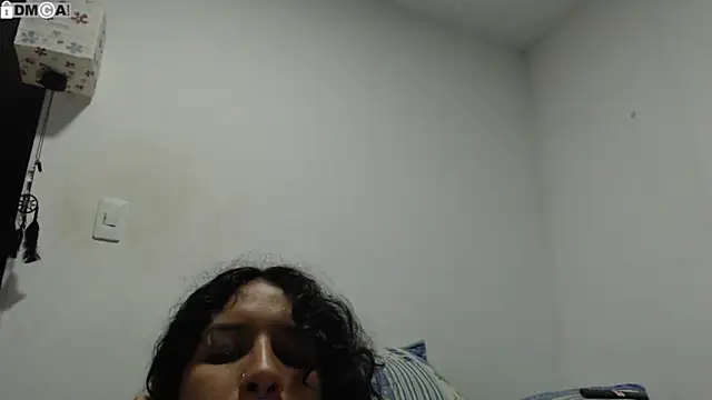 AlinaWoolf  online show from February 17, 12:08 am