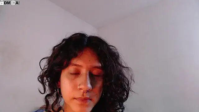 AlinaWoolf  online show from March 7, 2:55 pm
