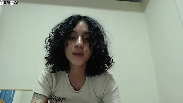 AlinaWoolf  online show from March 26, 6:11 am