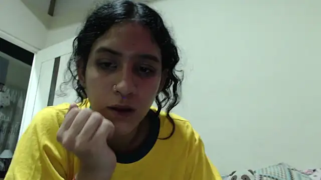 AlinaWoolf  online show from May 16, 4:44 am