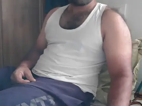 Snapshot of Tamil_Boy28 chatting on May 3, 10:20 am Tamil Boy28 online show from May 3, 10:20 am