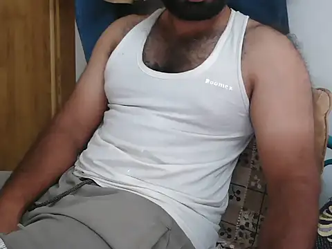 Snapshot of Tamil_Boy28 chatting on May 28, 3:47 am Tamil Boy28 online show from May 28, 3:47 am