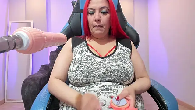 Sammy owens  online show from November 26, 12:38 pm