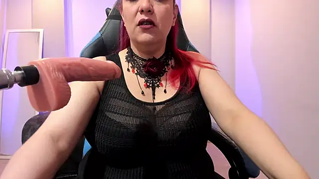 Sammy owens  online show from November 13, 12:31 pm