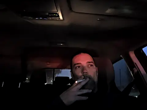 Snapshot of bakeyesmokems chatting on November 20, 11:14 pm bakeyesmokems online show from November 20, 11:14 pm