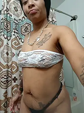 mariah2299 online show from November 28, 2:56 am