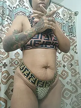 mariah2299 online show from October 4, 9:11 am