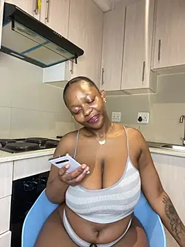 Snapshot of Jazmine-Blue chatting on July 4, 8:57 pm Jazmine-Blue online show from July 4, 8:57 pm