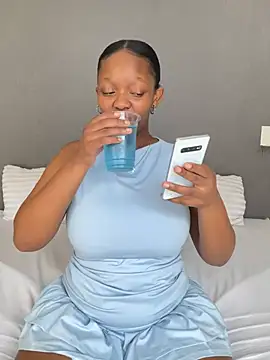 Jazmine-Blue online show from April 16, 10:27 am