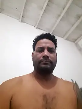 hecwil8 online show from January 11, 2:02 pm