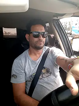 Snapshot of hecwil8 chatting on October 23, 5:00 pm hecwil8 online show from October 23, 5:00 pm