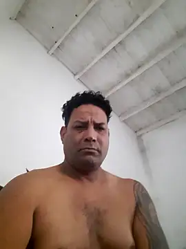 hecwil8 online show from February 1, 12:58 pm