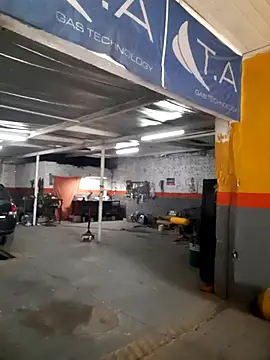 Snapshot of hecwil8 chatting on November 7, 12:42 pm hecwil8 online show from November 7, 12:42 pm