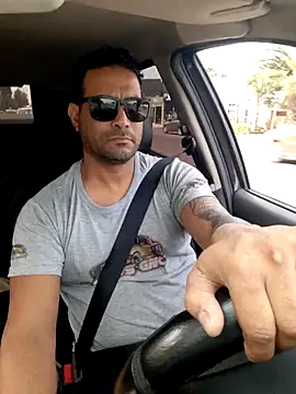 hecwil8 online show from January 8, 12:33 pm