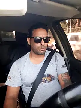 Snapshot of hecwil8 chatting on December 2, 11:45 am hecwil8 online show from December 2, 11:45 am