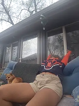 CeceilaMoon online show from March 30, 4:41 pm