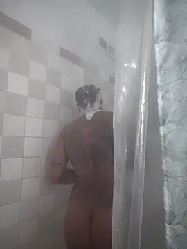 Snapshot of CeceilaMoon chatting on February 6, 7:21 pm CeceilaMoon online show from February 6, 7:21 pm