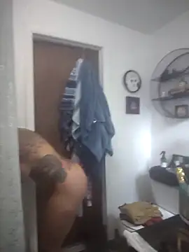 CeceilaMoon online show from April 14, 3:50 pm