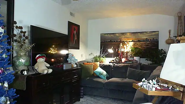 Snapshot of CeceilaMoon chatting on December 15, 3:12 am CeceilaMoon online show from December 15, 3:12 am