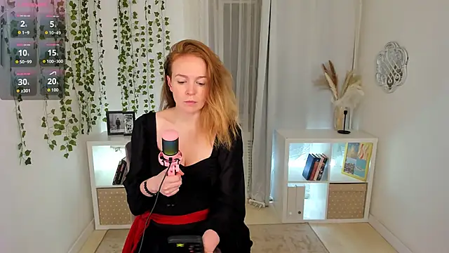 Snapshot of Asha_Glooom chatting on October 14, 6:19 pm Asha Glooom online show from October 14, 6:19 pm