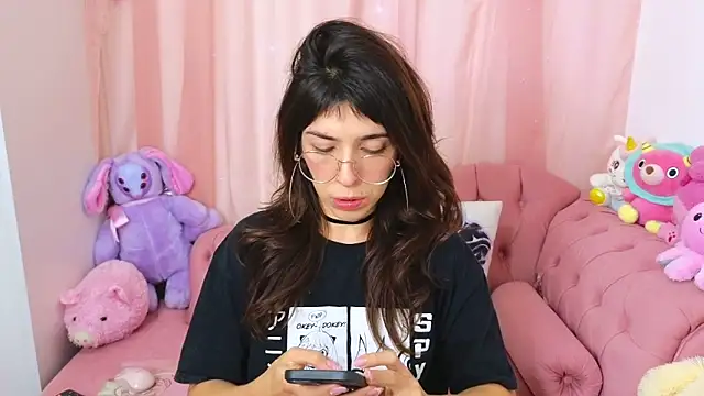 AuroraKatsy online show from April 23, 9:16 pm