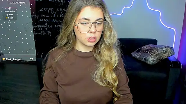 IsabellaBler online show from November 16, 7:02 am