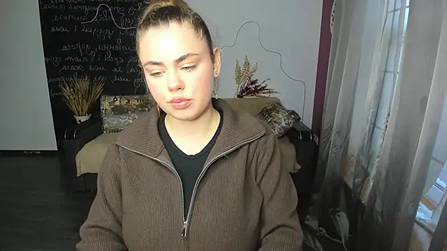 IsabellaBler online show from January 13, 12:53 pm