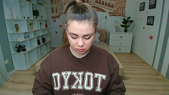 IsabellaBler online show from March 20, 7:20 am