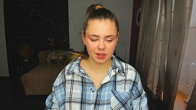 IsabellaBler online show from March 4, 6:43 am