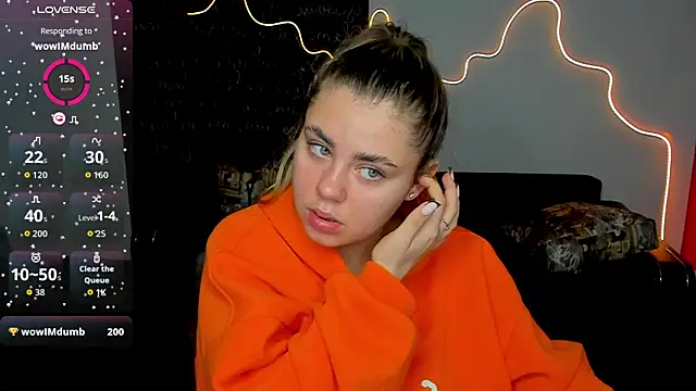 IsabellaBler online show from November 18, 6:50 am