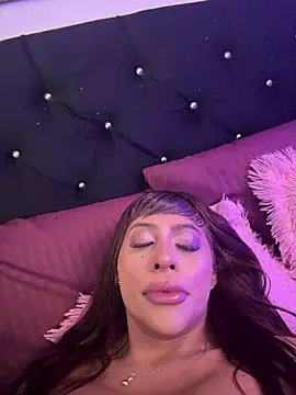 canela 10 online show from March 30, 12:01 am