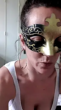 Masquegirlmysterious online show from February 13, 12:49 pm