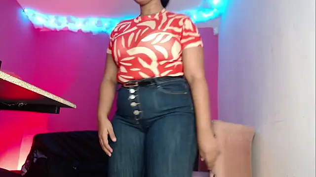 sharlot evans  online show from October 22, 12:04 pm