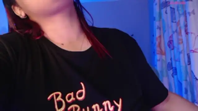 NicolleTaylor online show from April 12, 11:52 pm