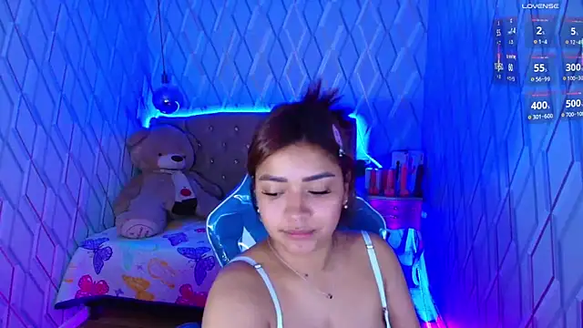 Snapshot of NicolleTaylor chatting on October 9, 2:45 am NicolleTaylor online show from October 9, 2:45 am