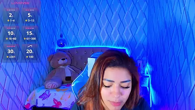 Snapshot of NicolleTaylor chatting on October 16, 3:59 am NicolleTaylor online show from October 16, 3:59 am