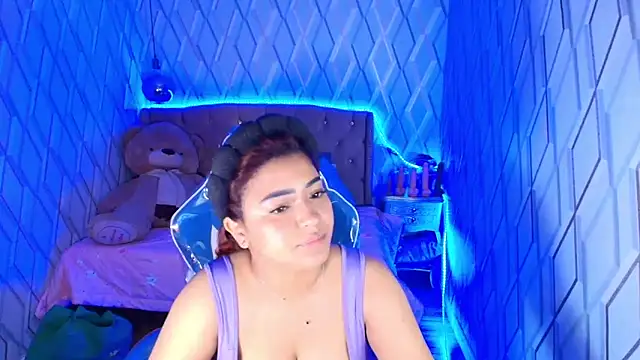 NicolleTaylor online show from November 15, 12:47 am