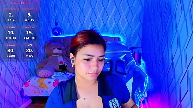 NicolleTaylor online show from November 5, 12:36 am