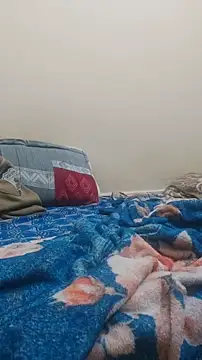 Csndy online show from December 17, 7:19 pm