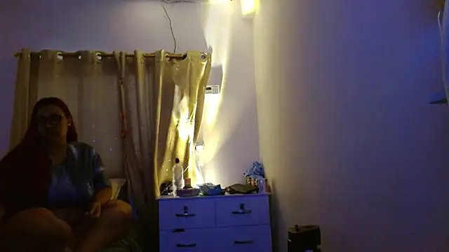 Isabella Du online show from June 14, 10:55 pm