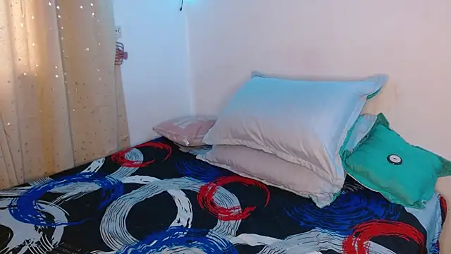 Isabella Du online show from March 15, 3:48 pm