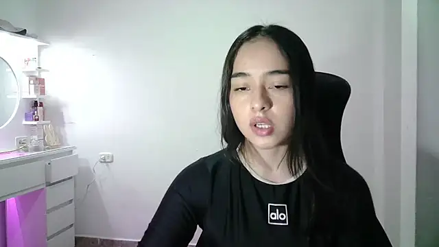 aineangeel online show from November 13, 11:30 pm