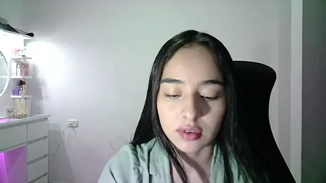 aineangeel online show from November 18, 12:15 am