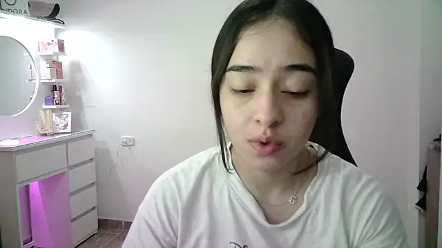 aineangeel online show from February 3, 1:16 pm