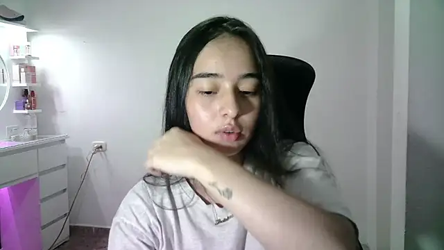 aineangeel online show from November 12, 11:30 pm