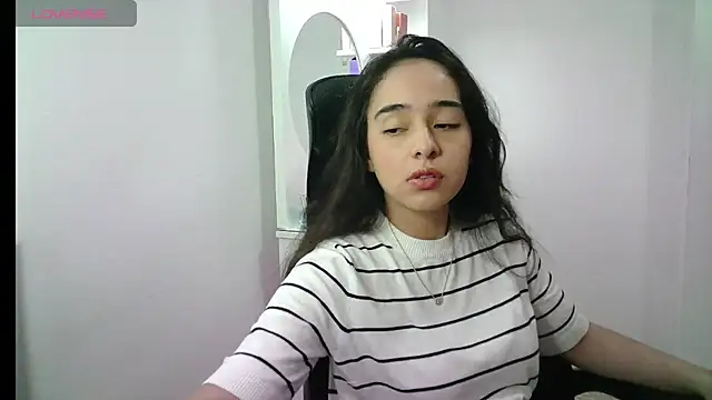 Snapshot of aineangeel chatting on July 11, 1:17 am aineangeel online show from July 11, 1:17 am