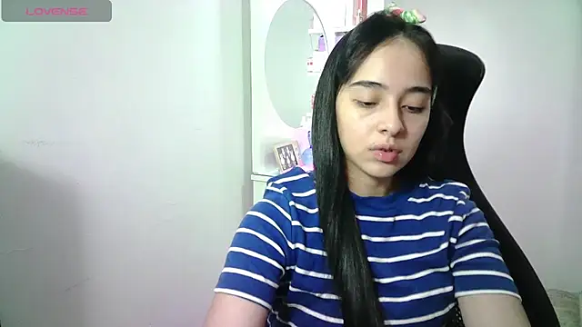 Snapshot of aineangeel chatting on July 18, 12:41 am aineangeel online show from July 18, 12:41 am