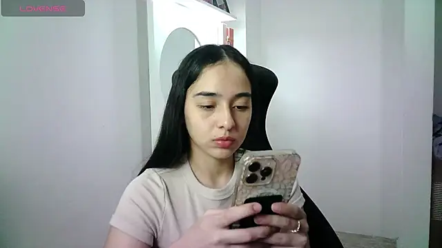 Snapshot of aineangeel chatting on June 15, 12:12 am aineangeel online show from June 15, 12:12 am